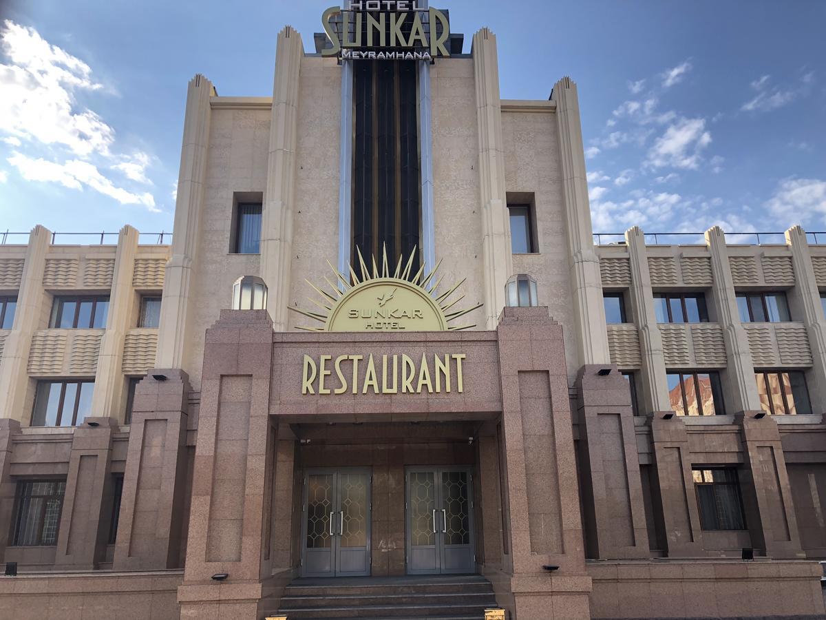 Sunkar Hotel Astana Exterior foto